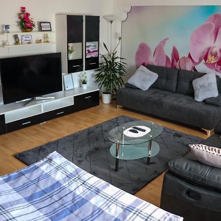 Ferien- Und Monteurwohnung Julia Mörlenbach エクステリア 写真
